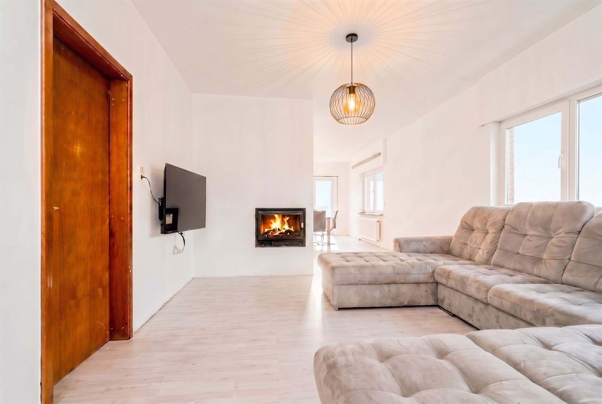 Zeer ruime woning met 6 slks, ideaal voor een groot gezin of co-housing - foto 3