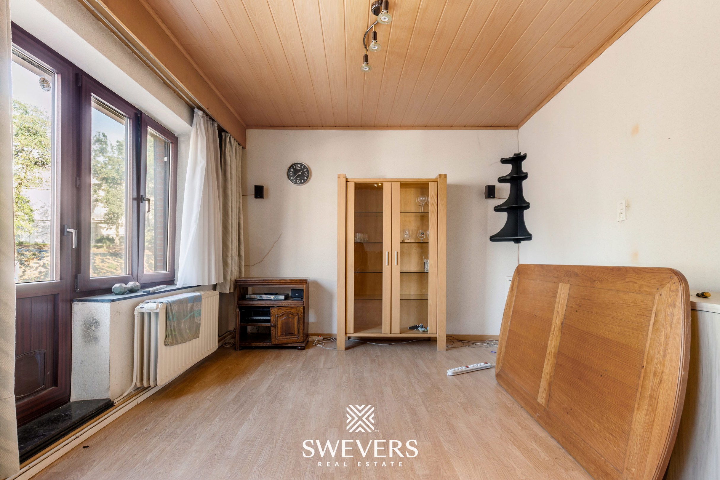 Uitstekend gelegen te renoveren woning met 3 slaapkamers - foto 4