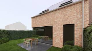 <p>Op zoek naar een <strong>halfopen nieuwbouwwoning</strong> met tuin en garage? Of bent u op zoek naar een investering?<br /><br />In Zandvoorde (Oostende) bevindt zich deze kwalitatieve halfopen nieuwbouwwoning, gebouwd met oog voor comfort, energiezuinigheid en moderne architectuur. Vloerverwarming, warmtepomp alles aanwezig en volledig afgewerkt! 💡 Bewoonbare oppervlakte: ca. 190 m² - De woning staat momenteel wind en waterdicht en klaar zodat de koper de materialen kan kiezen!</p>
<h3>De Woning:</h3>
<p>🏡 Halfopen bebouwing<br />🌿 Perceel met private tuin<br />🚗 Inclusief garage<br />🛏️ 4 slaapkamers<br />📐 Ruime en lichtrijke leefruimte<br />🍽️ Open, volledig uitgeruste keuken<br />🛁 Moderne badkamer<br />📦 Praktische berging</p>
<p>💡 <strong>Bewoonbare oppervlakte:</strong> ca. 190 m²</p>
<p>De woning wordt afgewerkt met kwalitatieve materialen en voldoet aan de huidige energienormen.</p>
<p>💡 <strong>Aankoop aan 6% btw mogelijk</strong>, mits voldaan wordt aan de wettelijke voorwaarden.</p>
<hr />
<p>Interesse?<br />📞 Bel 050 33 59 03<br />📧 info@yess-vastgoed.be</p>
