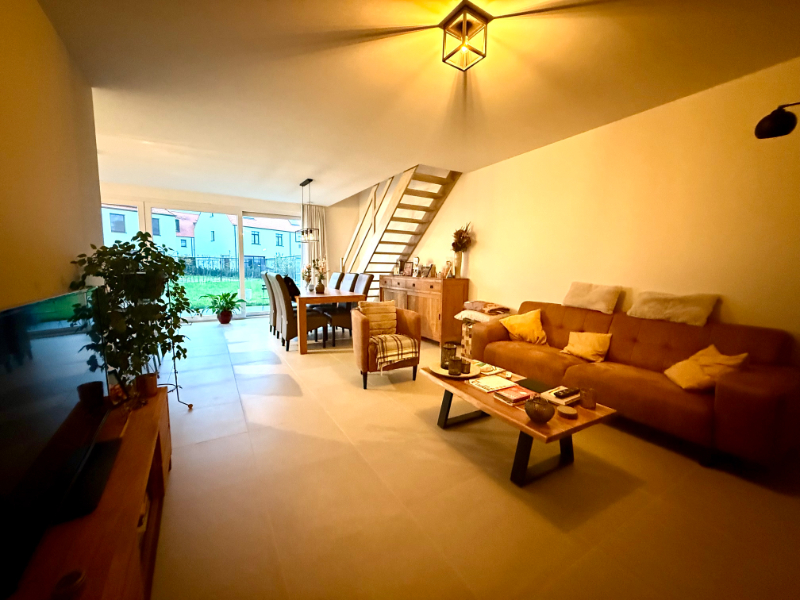 Recente, instapklare woning met 3 ruime slaapkamers en garage - foto 5