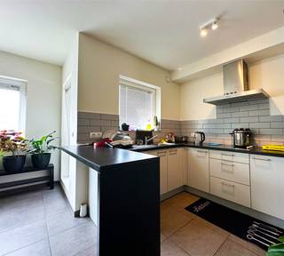 Gezellig appartement met 2 slaapkamers in de Zwarte-Arendwijk te DeurneDit appartement is gelegen op de tweede verdieping van een kleinschalig gebouw...
