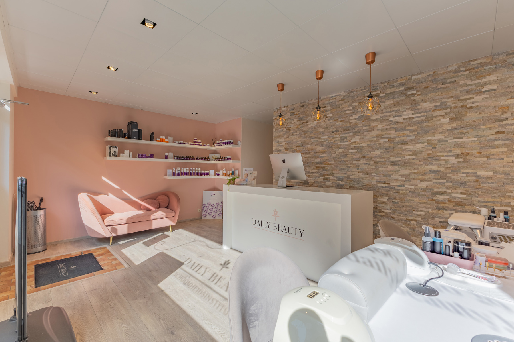 Commercial for sale in Halle - photo 2