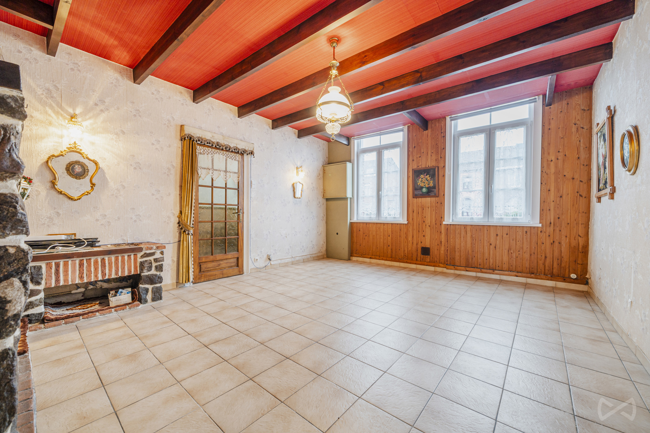 Huis 195 m 2, 4-5 slaapkamers, zuidelijke tuin, mooi potentieel - foto 4