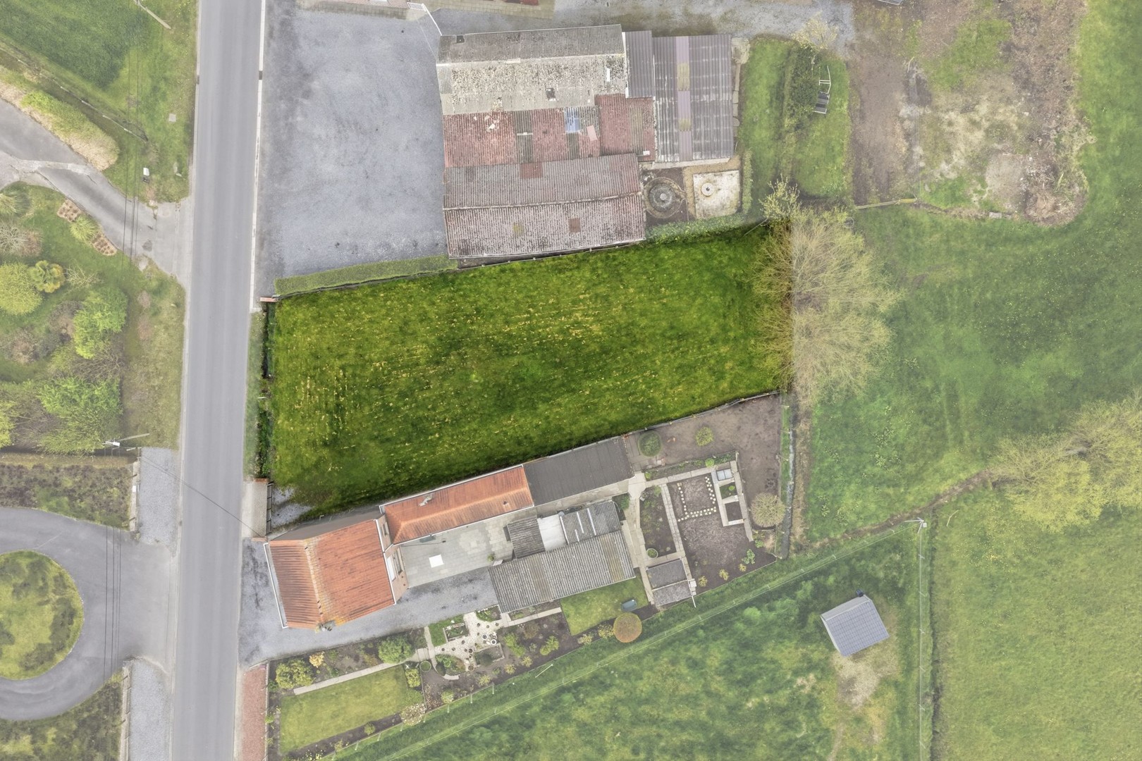 groot perceel bouwgrond in centrum Aartrijke - foto 4