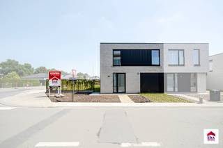 House for sale in Izegem