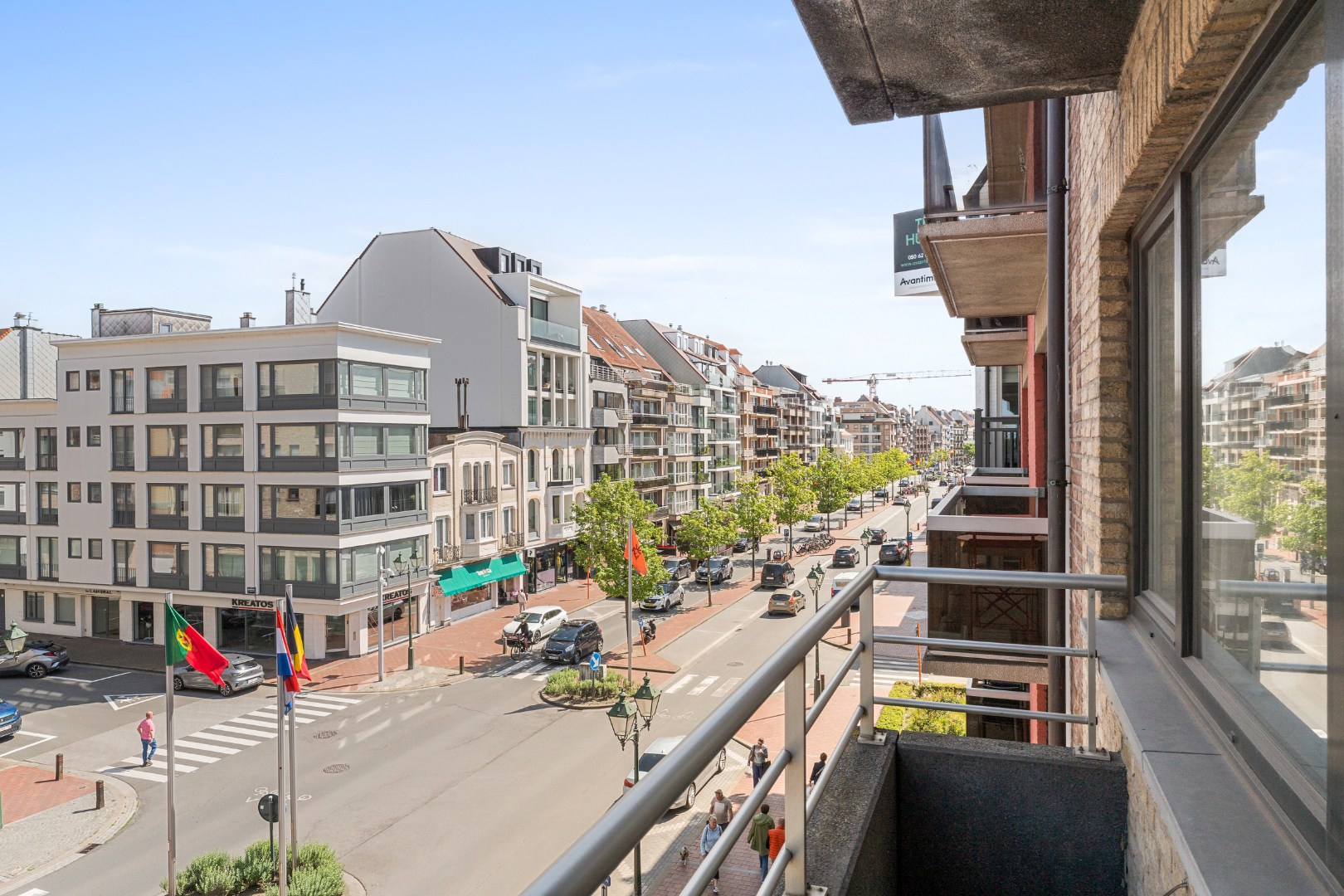 Apartment for sale in Knokke with 2 bedrooms - photo 2