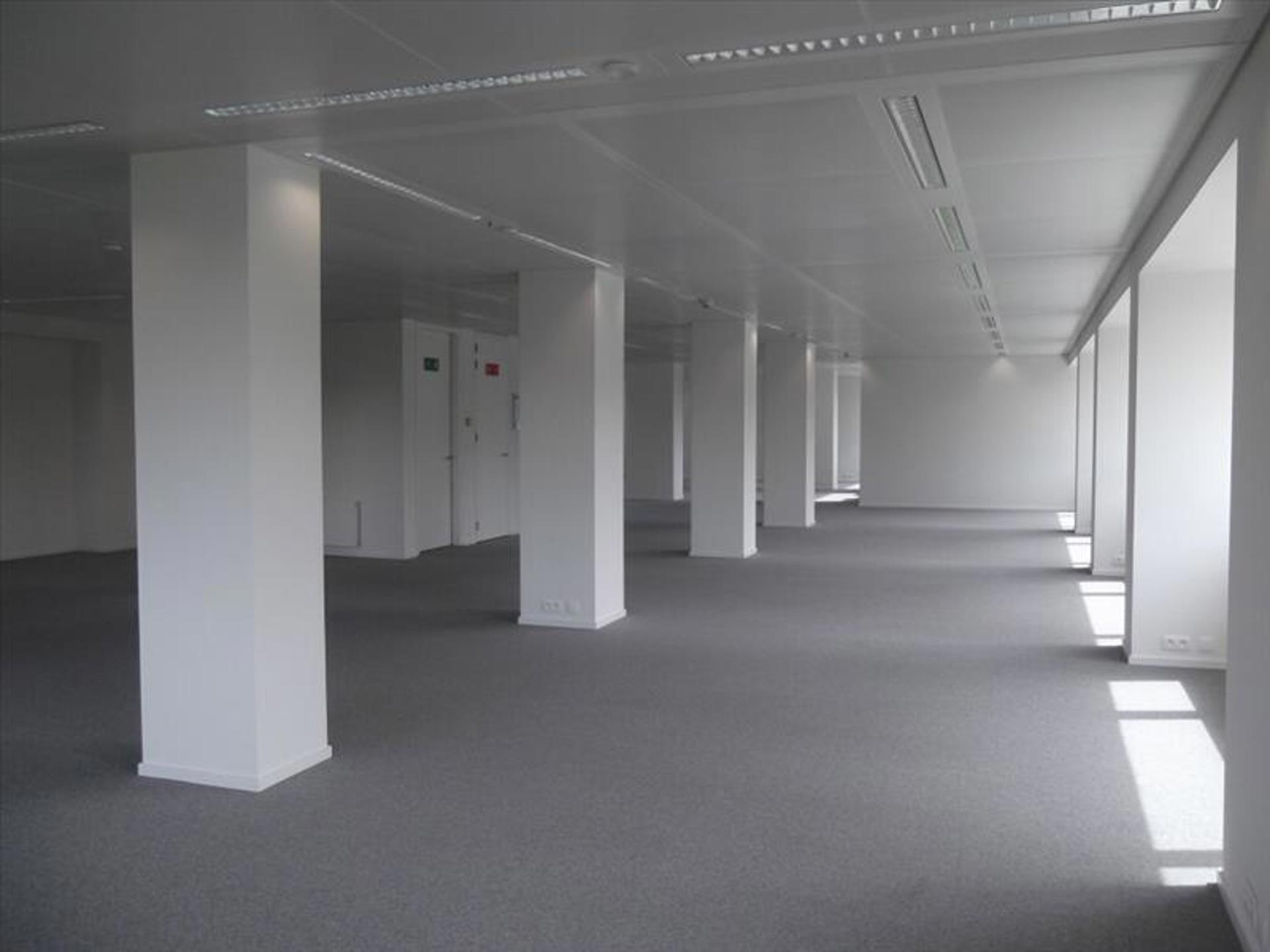 Kantoren te huur van 168 m² tot 586 m²! - foto 5