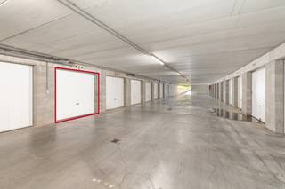Te koop: garage in een rustige wijk van Antwerpen, nabij belangrijke invalswegen.Deze garage is gelegen in een goed bereikbare buurt, met vlotte...