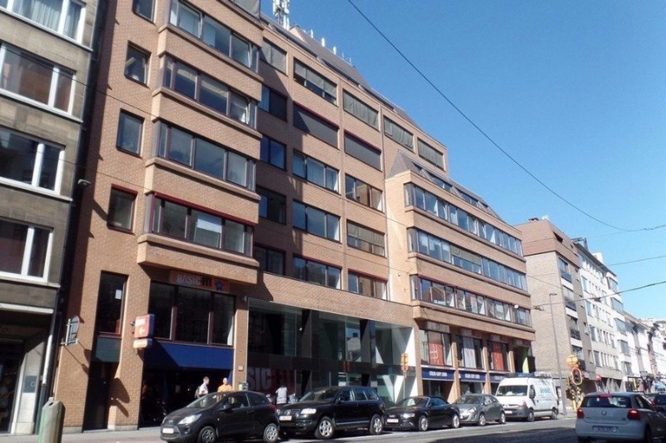 Commercial à louer à Anvers - photo 3