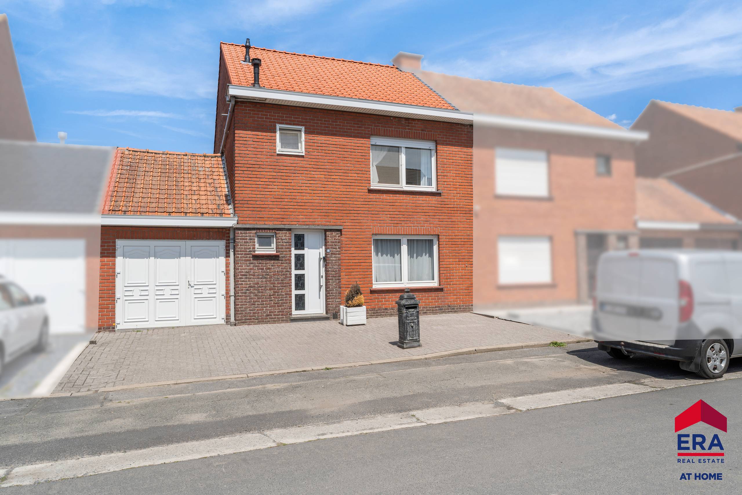 House for sale in Staden