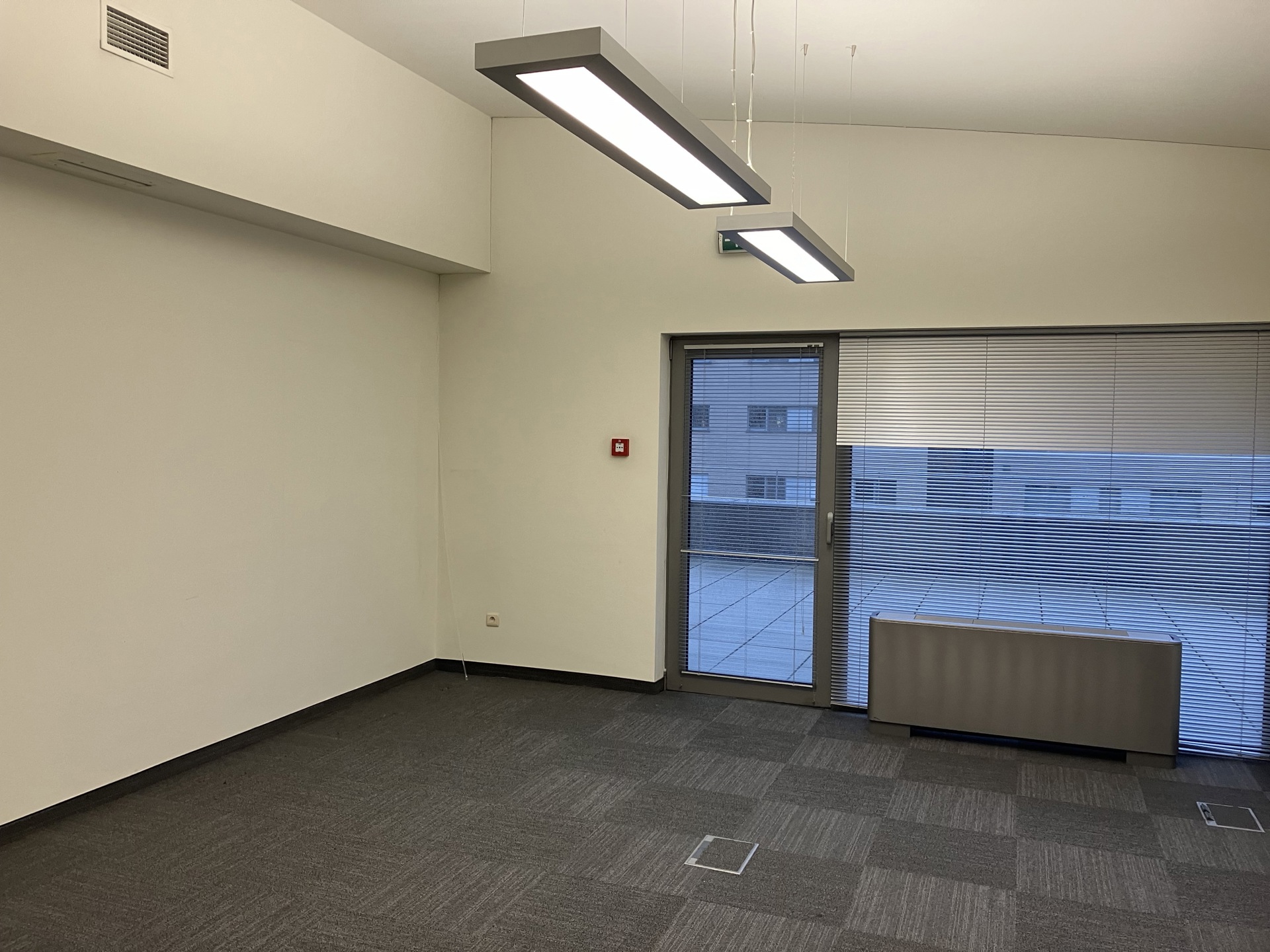 Commercial à louer à Hasselt - photo 4