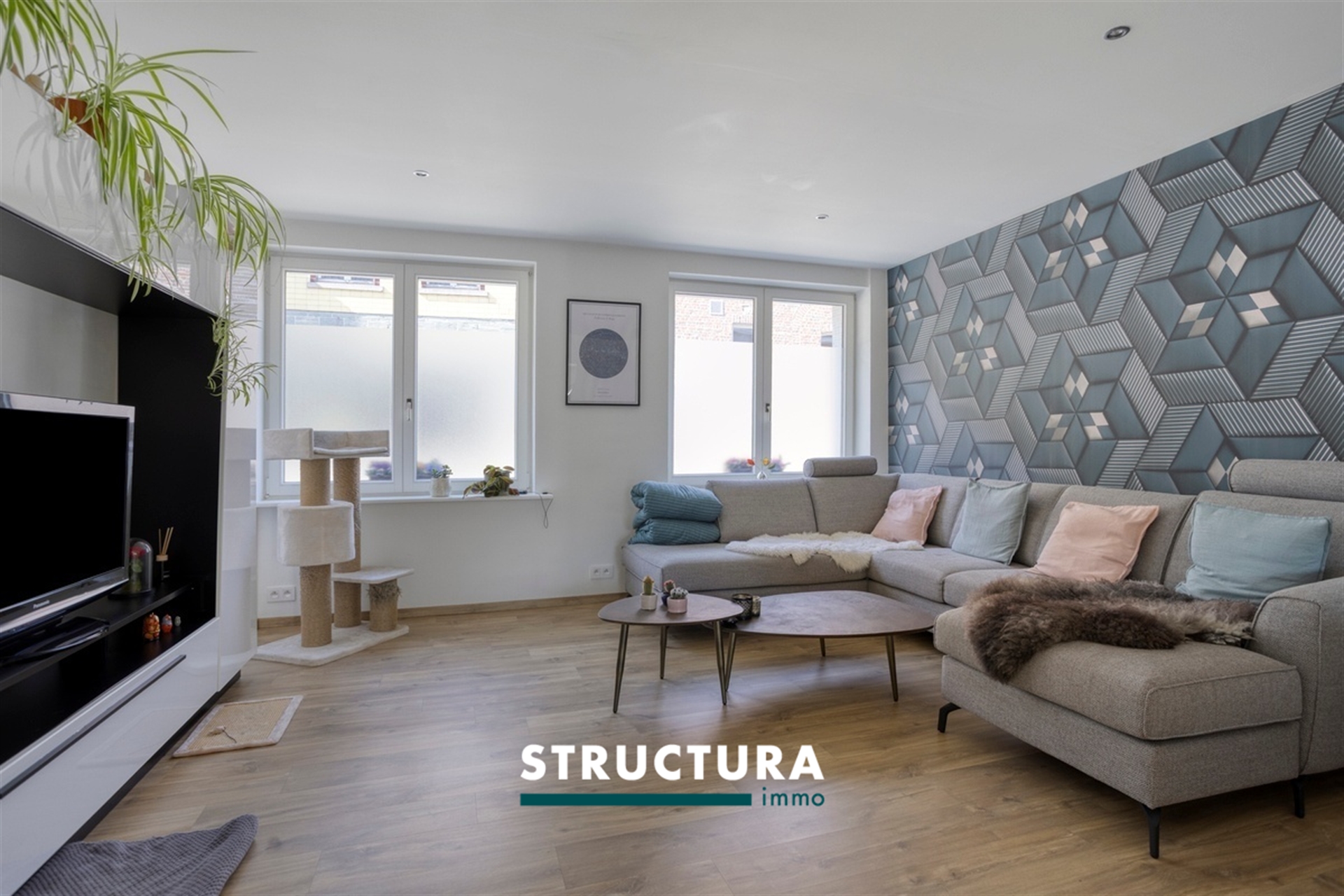 Ruime, volledig gerenoveerde woning in hartje centrum - foto 4