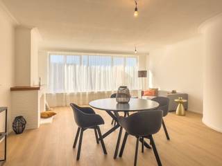 Maak snel uw afspraak via Anne De Block- OC Vastgoed: 0471 38 00 36 of anne@ocvastgoed.beDit ruim, lichtrijk appartement (84m²) met twee slaapkamers...