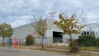 KMO-unit van 6.000 m² te huur, binnen een site met een totale beschikbare oppervlakte van 10.000 m², opsplitsbaar vanaf 300 m². De units...