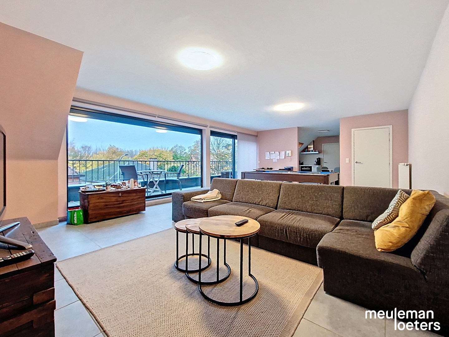 Apartment for rent in Oostkamp with 2 bedrooms - photo 2