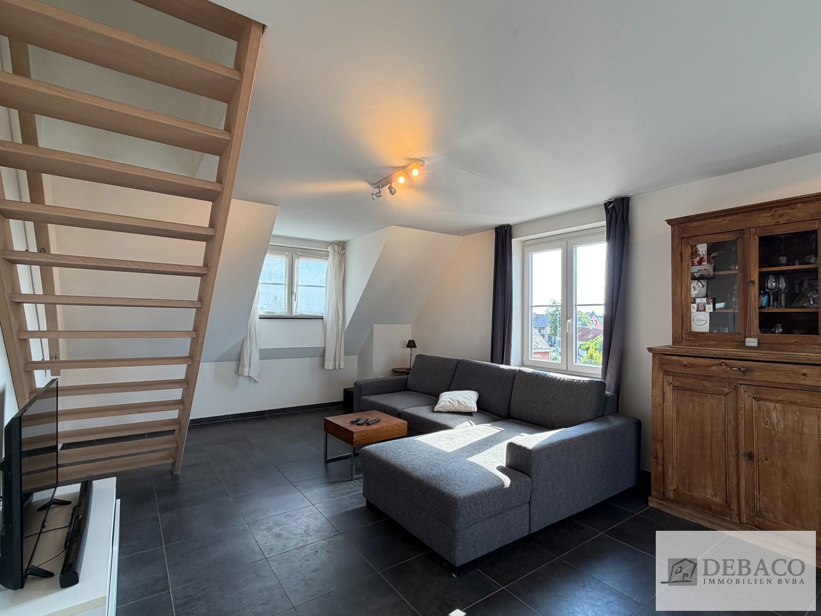 Mooi duplex-appartement met 2 slaapkamers en terras! - foto 4