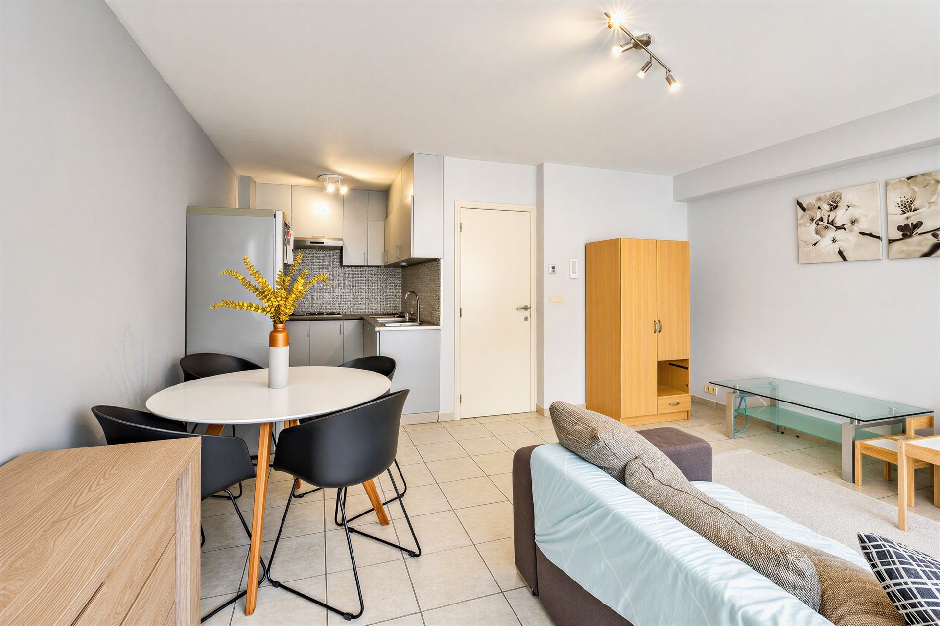 Instapklaar appartement met 2 slaapkamers - foto 4