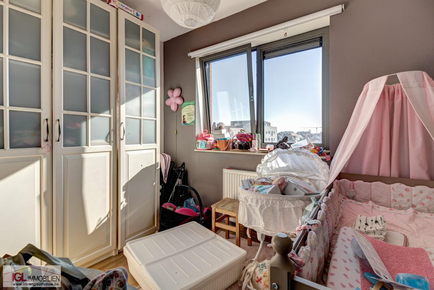 Appartement met 3 slaapkamer, garage en terras - foto 5