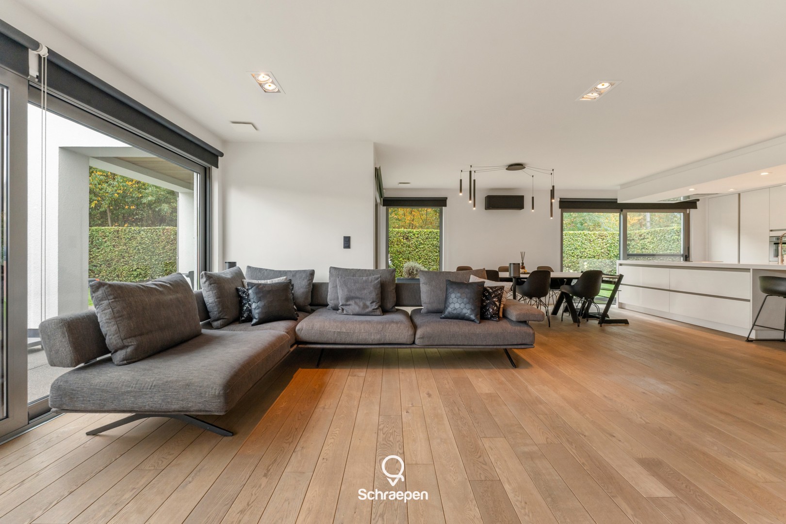 Hoogwaardig afgewerkte gezinswoning (232 m²) op zuidelijk georiënteerd perceel van circa 7 are! - foto 5