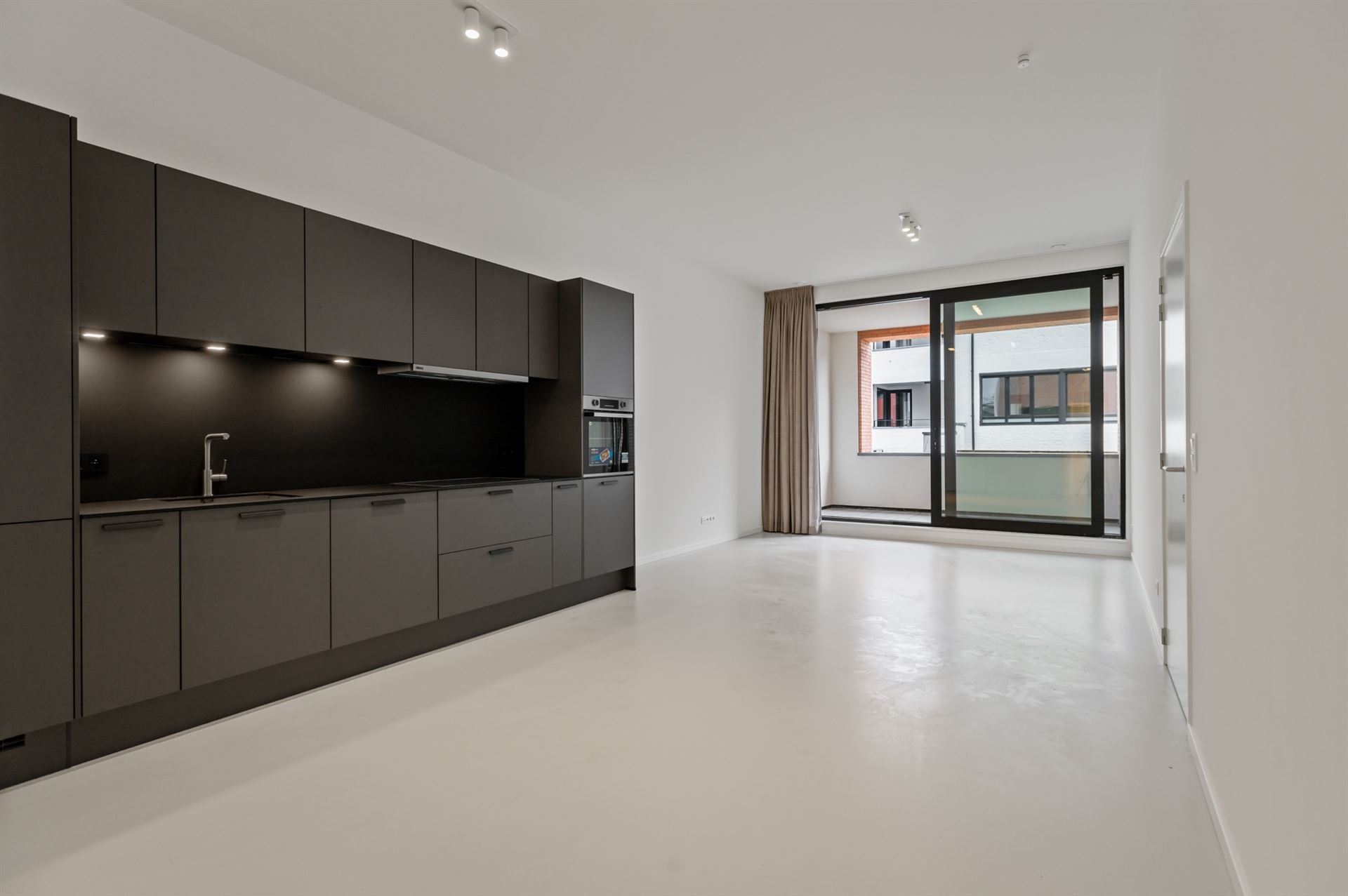  Zeer ruim nieuwbouw 1 slk appartement  met groot terras - foto 2