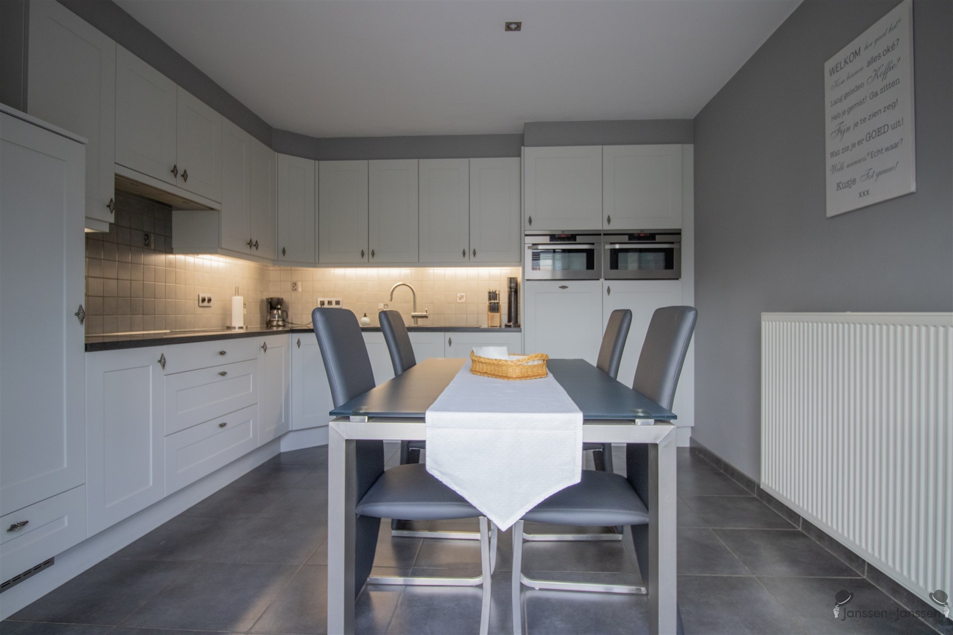 Ruime energiezuinige en instapklare woning met 3 à 4 slaapkamers. - foto 4