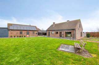 DISCOVERY DAY: Zat. 21/02 van 10u - 12u!Kom als eerste deze woning ontdekken! Opgelet, enkel op afspraak!www.raaptorfstraat84b.beIn de...