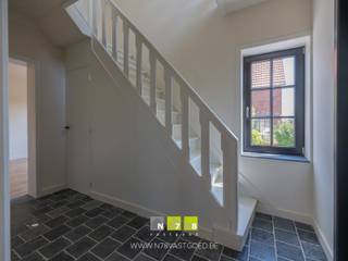 * IN OPTIE * HALFVRIJSTAANDE WONING OP EEN PERCEEL VAN 7A47CA TE ROTEM.TROEVEN- Omgeven door uitgestrekte weilanden.- Volledig gestript en...