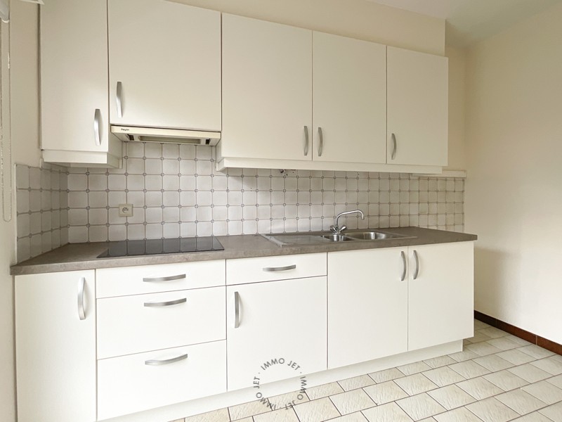 Appartement à vendre à Beveren-Kruibeke-Zwijndrecht avec 2 chambres - photo 4