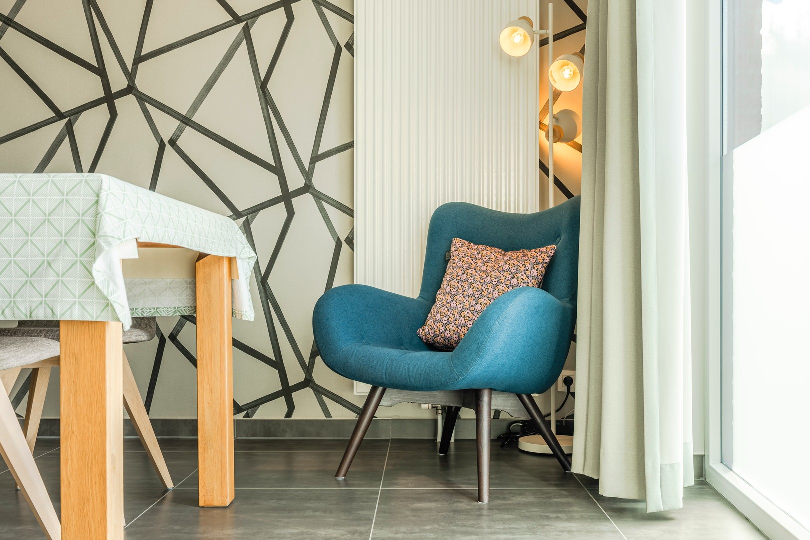 Instapklaar en modern appartement met garage - foto 4