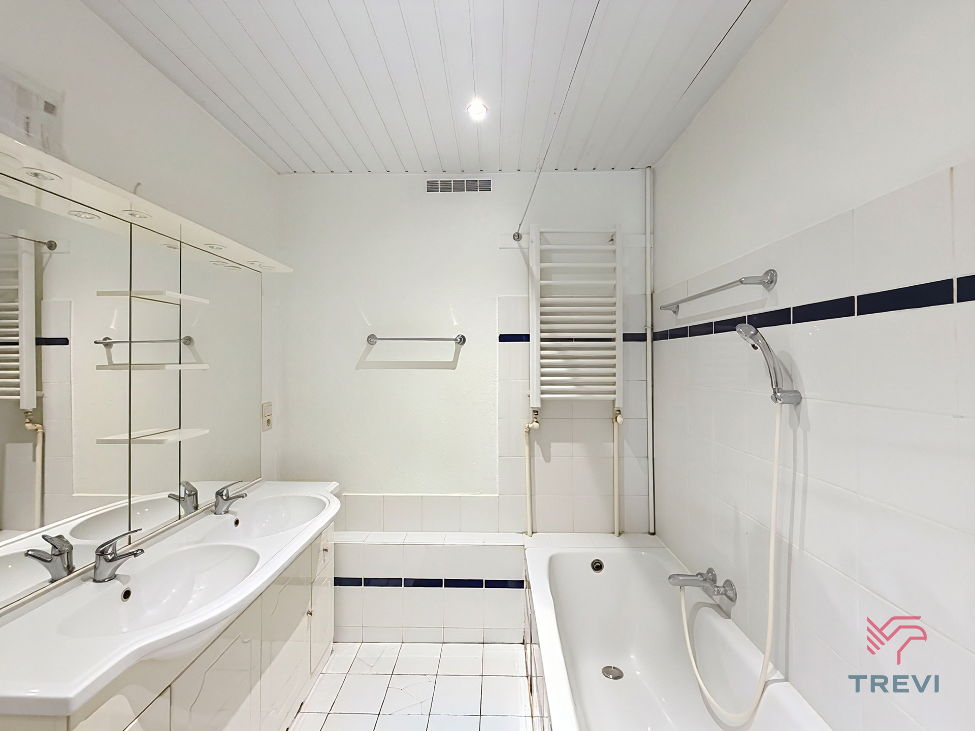 Appartement 2 slaapkamers, gemeenteplein van Saint-Gilles - foto 4