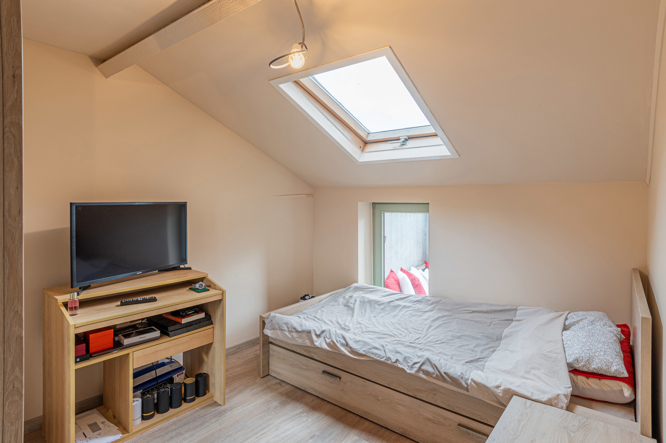 Instapklare woning met terras en zicht op de vaart! - foto 4