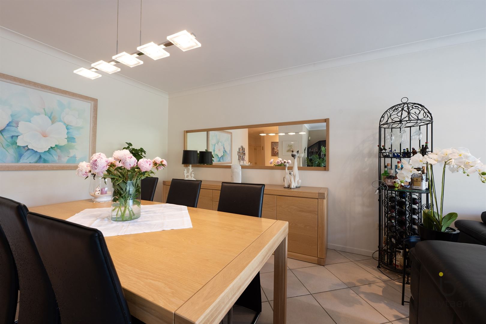 Lichtrijk 2-slaapkamerappartement met ruim zonneterras en garagebox nabij het centrum van Schilde - foto 4