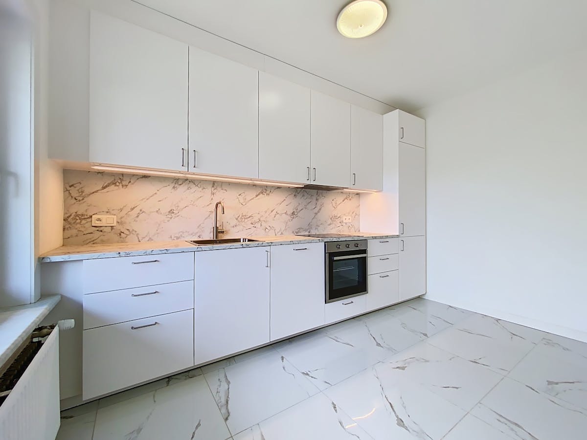 Lichtrijk appartement met 3 slaapkamers te huur in Zeebrugge - foto 5