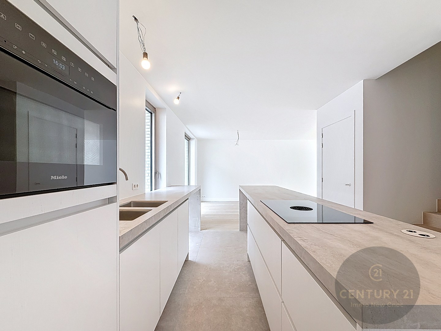 LUXUEUS tot in de detail afgewerkte nieuwbouw woning! - foto 1