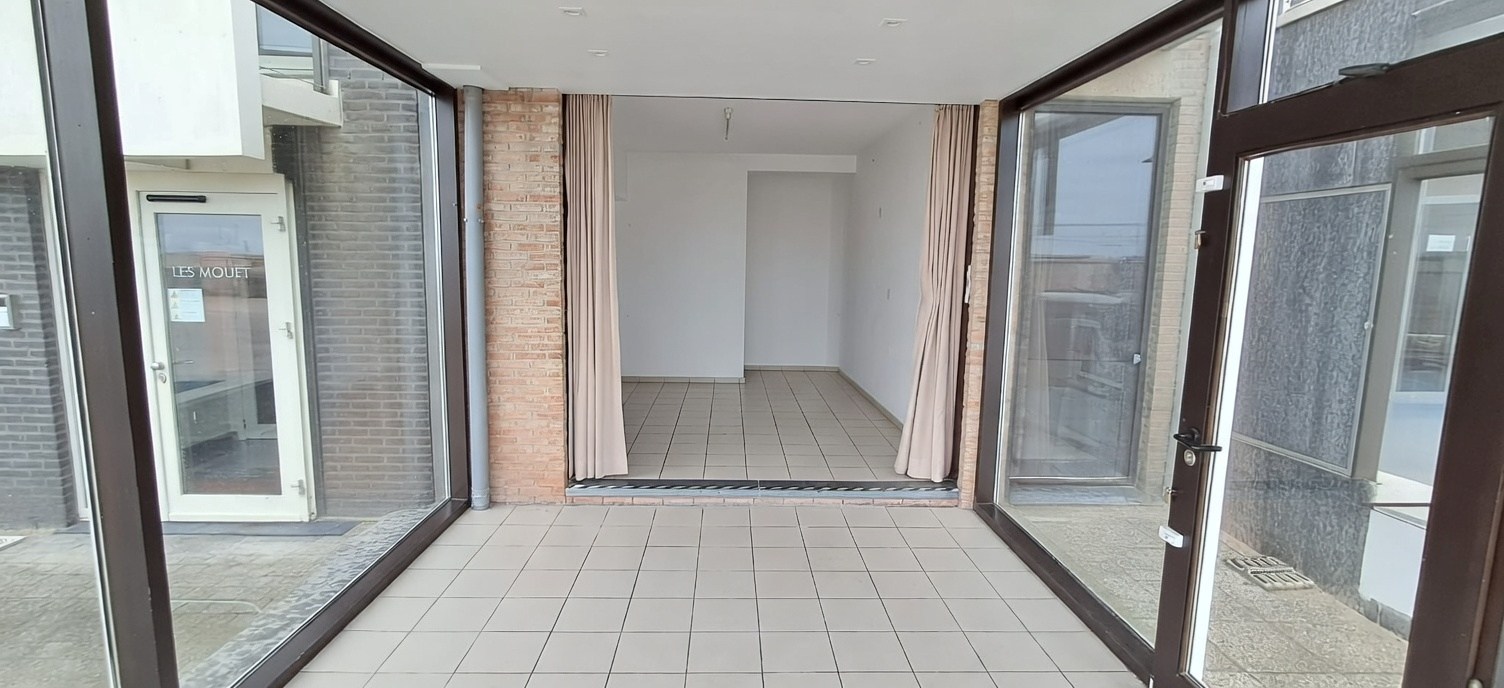 HANDELSRUIMTE MET STUDIO TE KOOP - foto 4