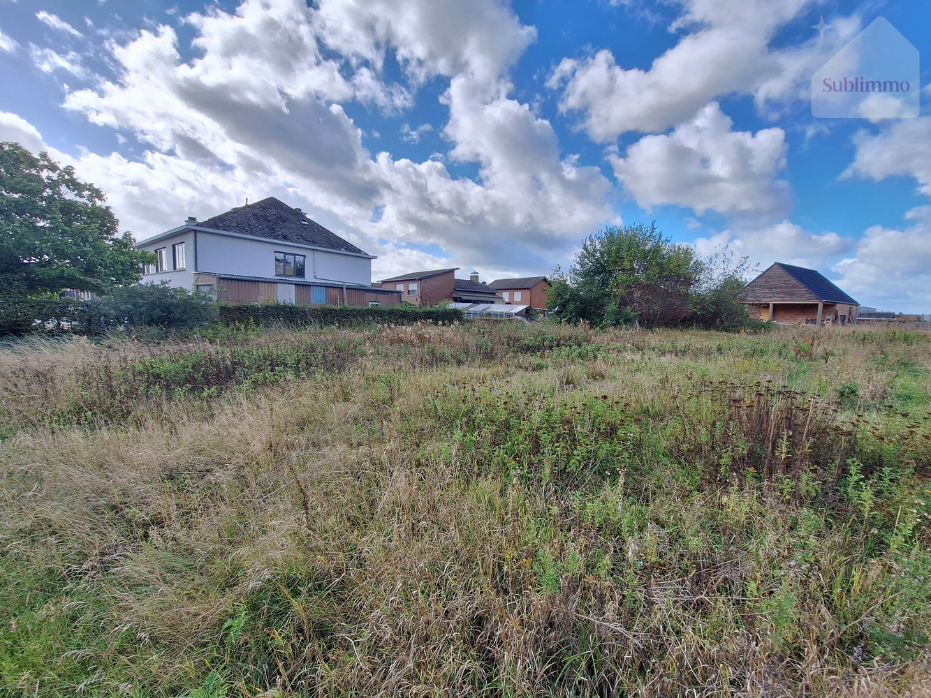 Rustig maar centraal gelegen bouwgrond voor een open bebouwing – Topligging nabij centrum en E313 - foto 2