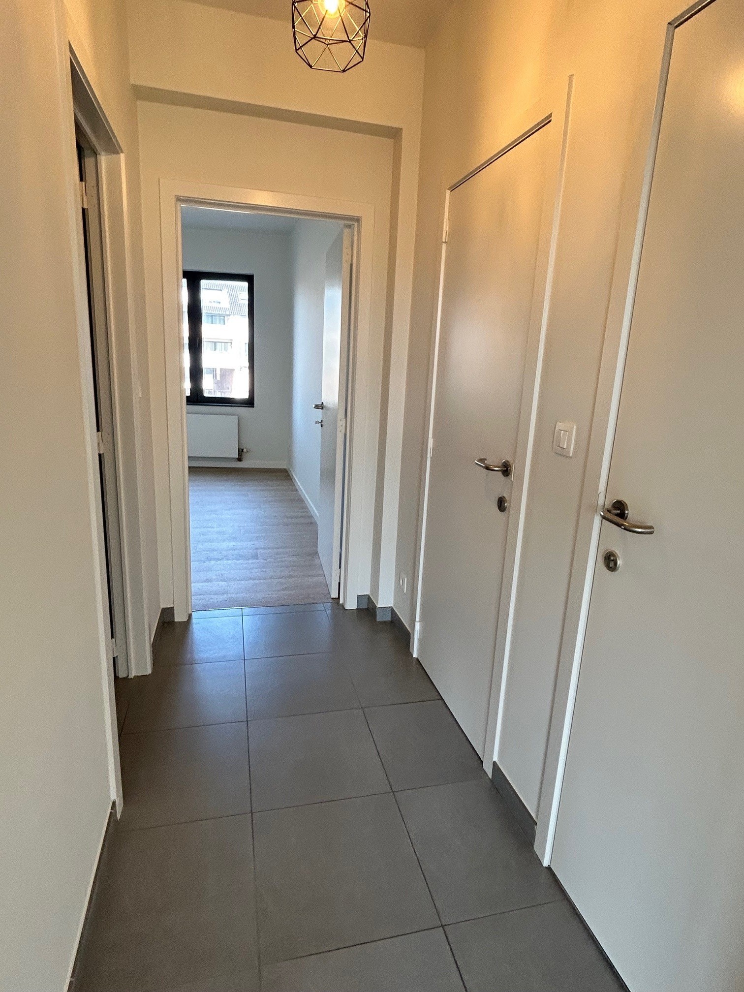 1 SLK APPARTEMENT OP DE MARKT IN BILZEN - foto 5