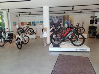 Commercial for rent in Brasschaat