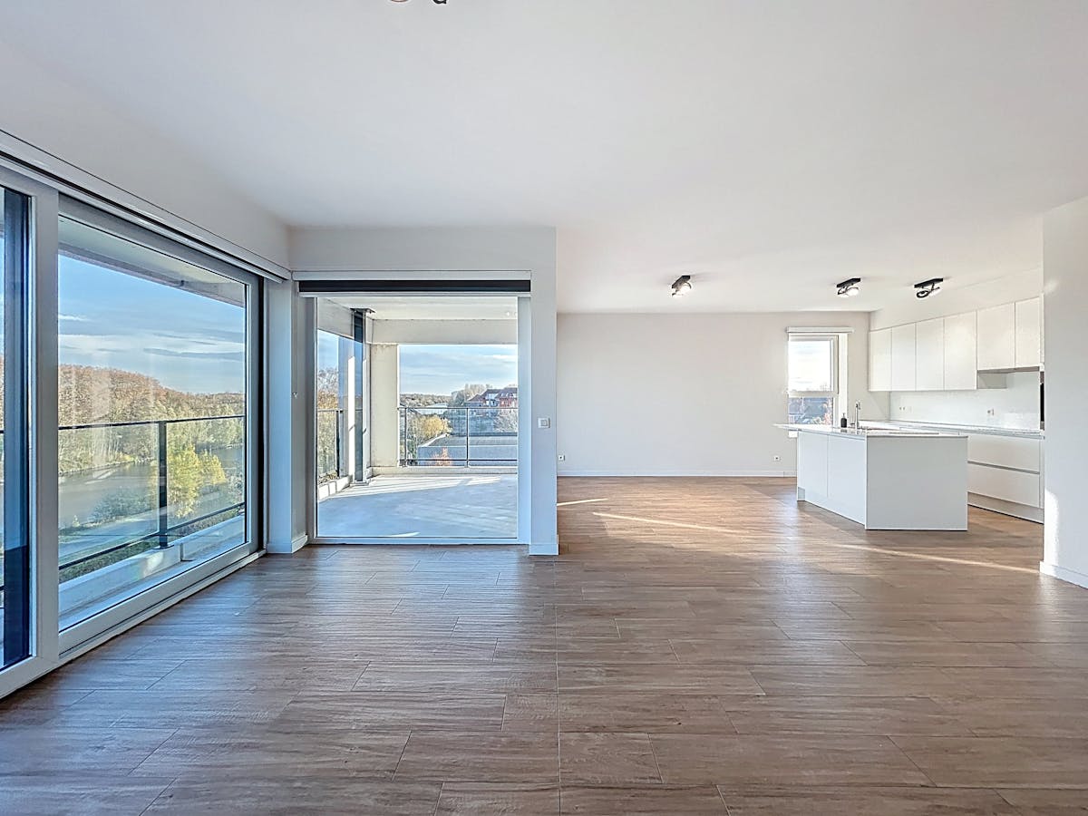 Ruim 3-slaapkamerappartement te huur in Lauwe - foto 3