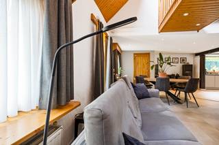 Deze charmante woning is rustig gelegen aan het einde van een doodlopende straat vlakbij het centrum van het pittoreske polderdorp Zandvliet...