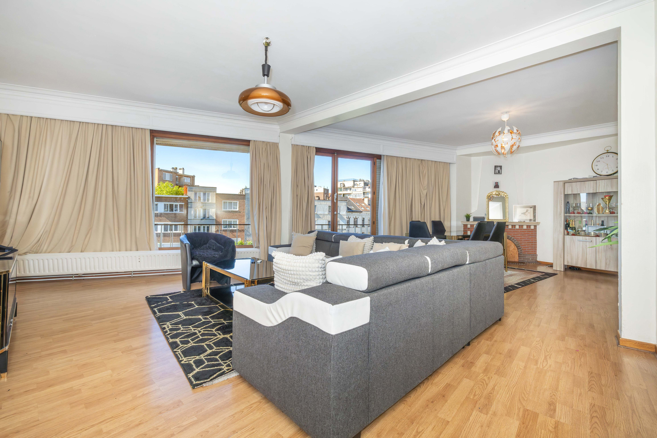 Appartement à vendre à Laeken avec 3 chambres - photo 2