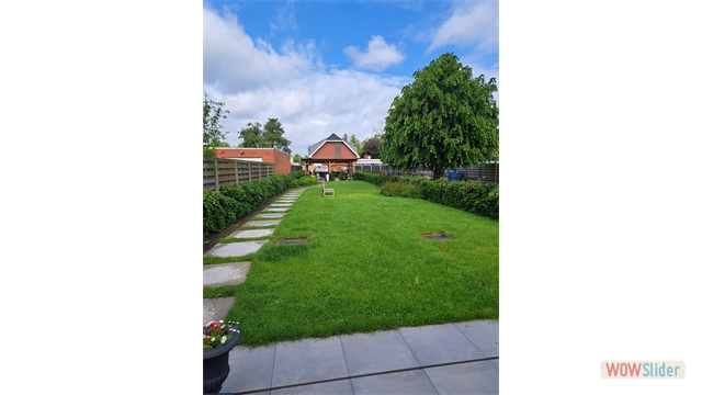 Een mooi gerenoveerde woning met terras, tuin en dubbele carport - foto 4