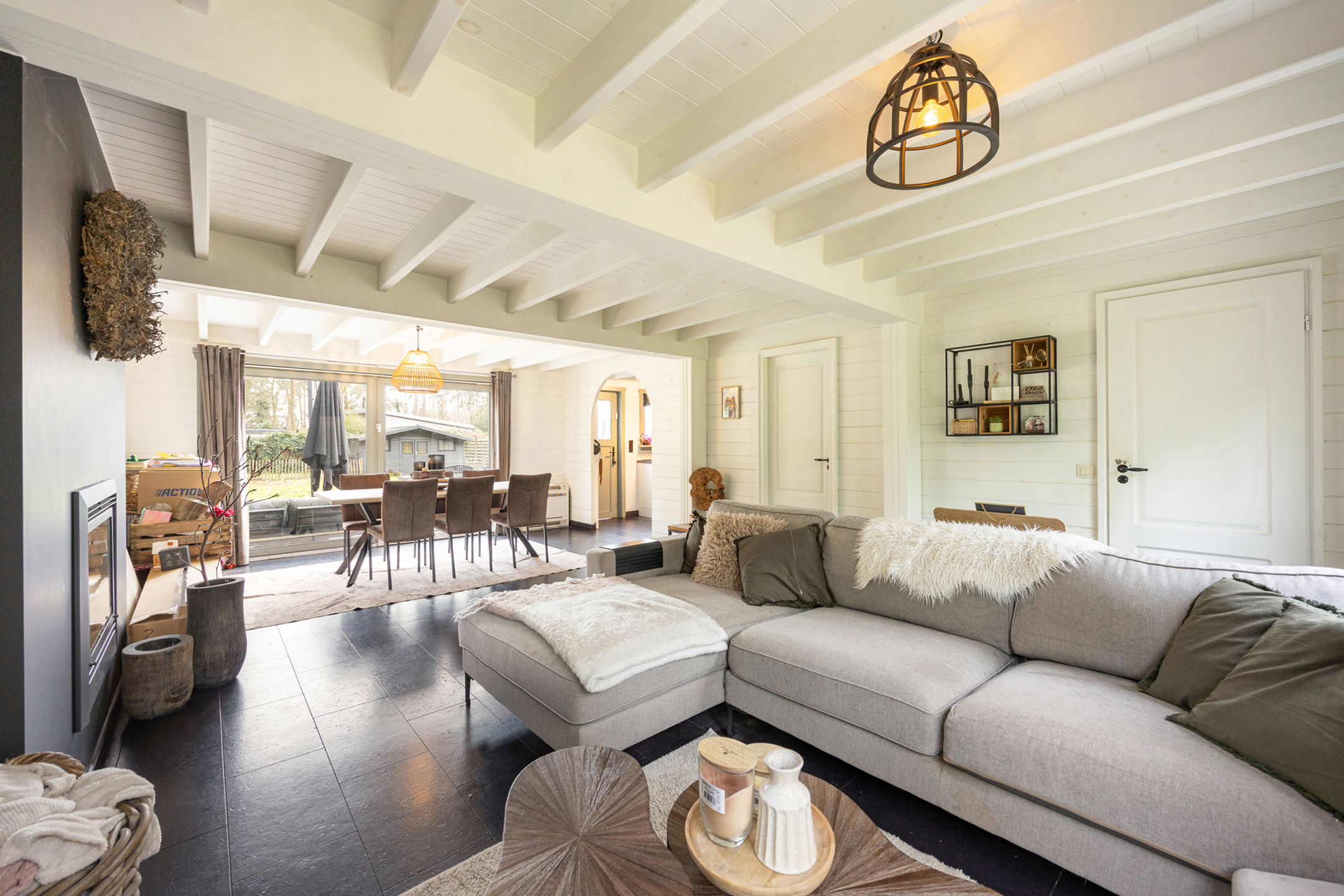 Instapklare weekendwoning met 3 slpk's op 878m². - foto 2