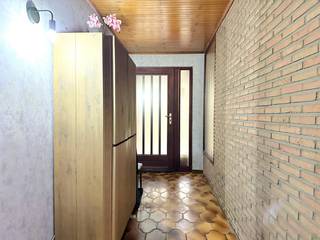 In de rustige en groene Jos Nuytsdreef 23 bevindt zich deze gelijkvloerse woning uit beging jaren ’80, gelegen op een prachtig perceel van maar...