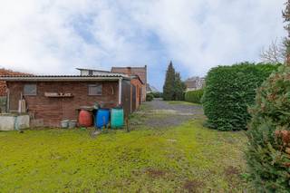 LOKEREN - Deze schitterende bouwgrond voor een open bebouwing kunnen we terugvinden in een rustige, groene en residentiële plaats in het hart...