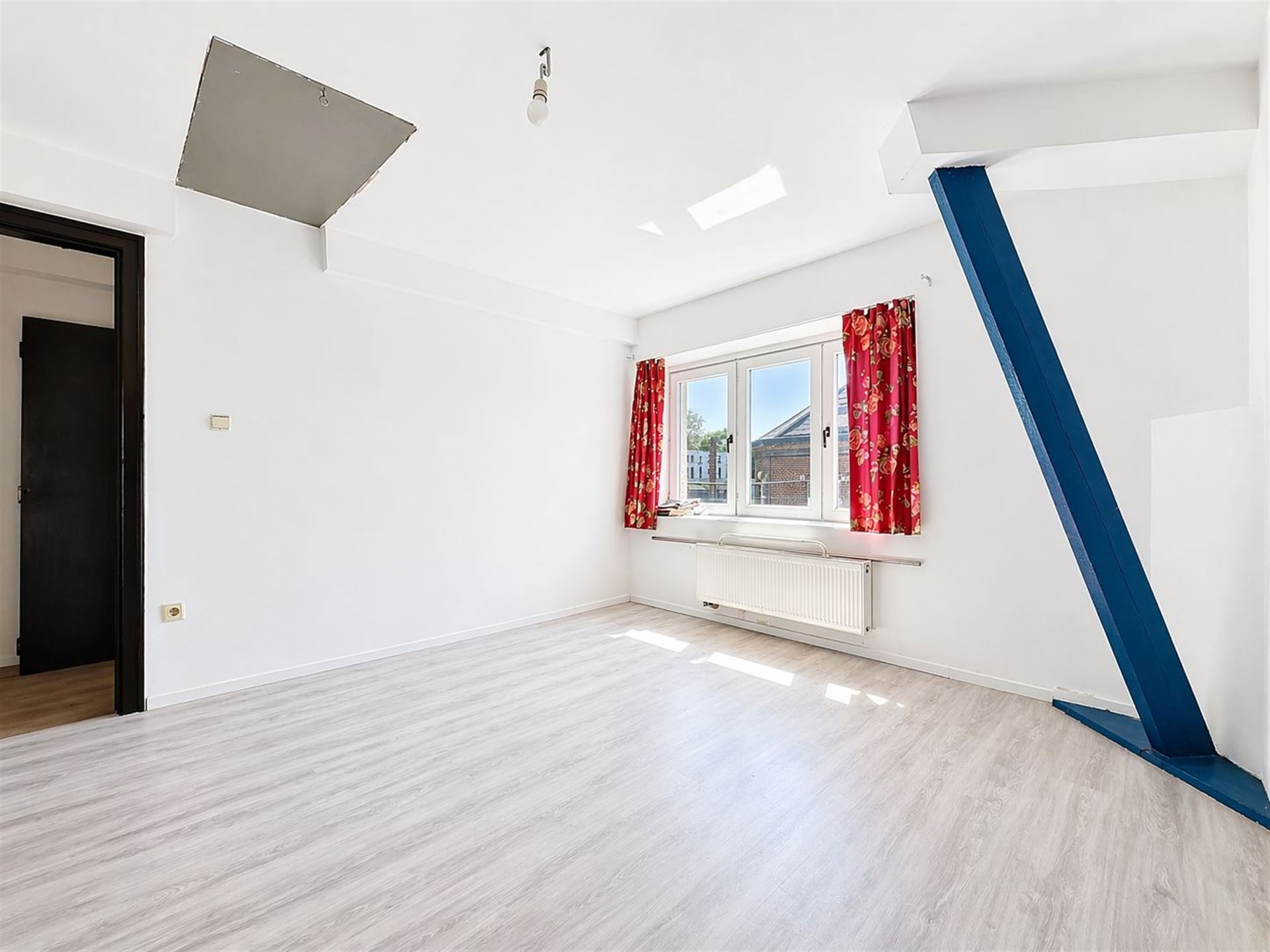 Apartment for rent in Marchienne-Au-Pont with 1 bedroom - photo 4