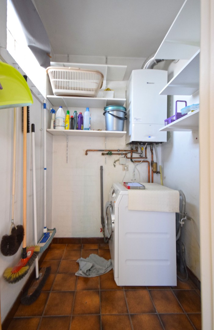 Apartment for rent in Roeselare with 2 bedrooms - photo 4