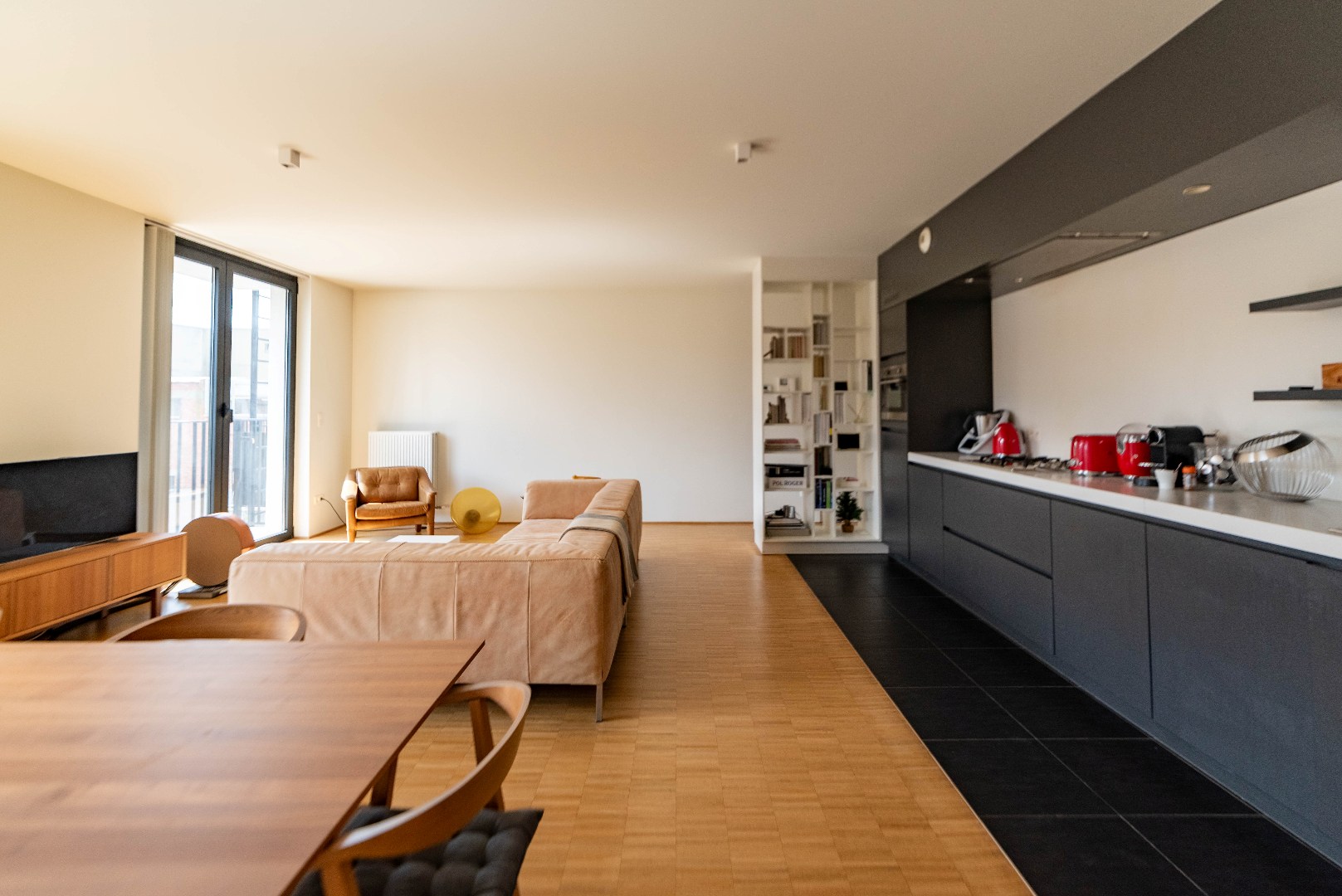 Apartment for rent in Antwerp with 2 bedrooms - photo 4