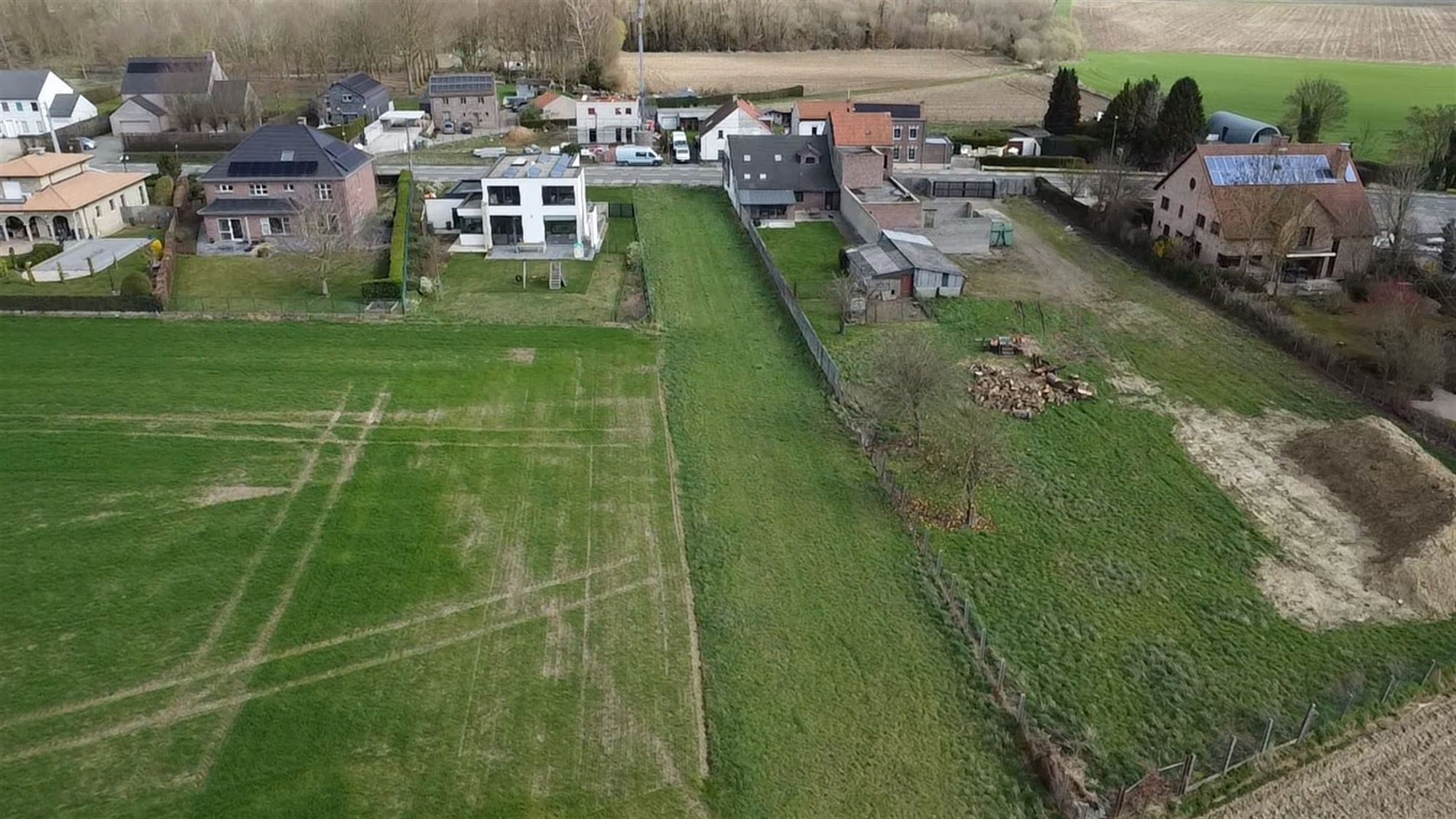 Bouwgrond van 11 are 90 voor halfopen bebouwing. - foto 4