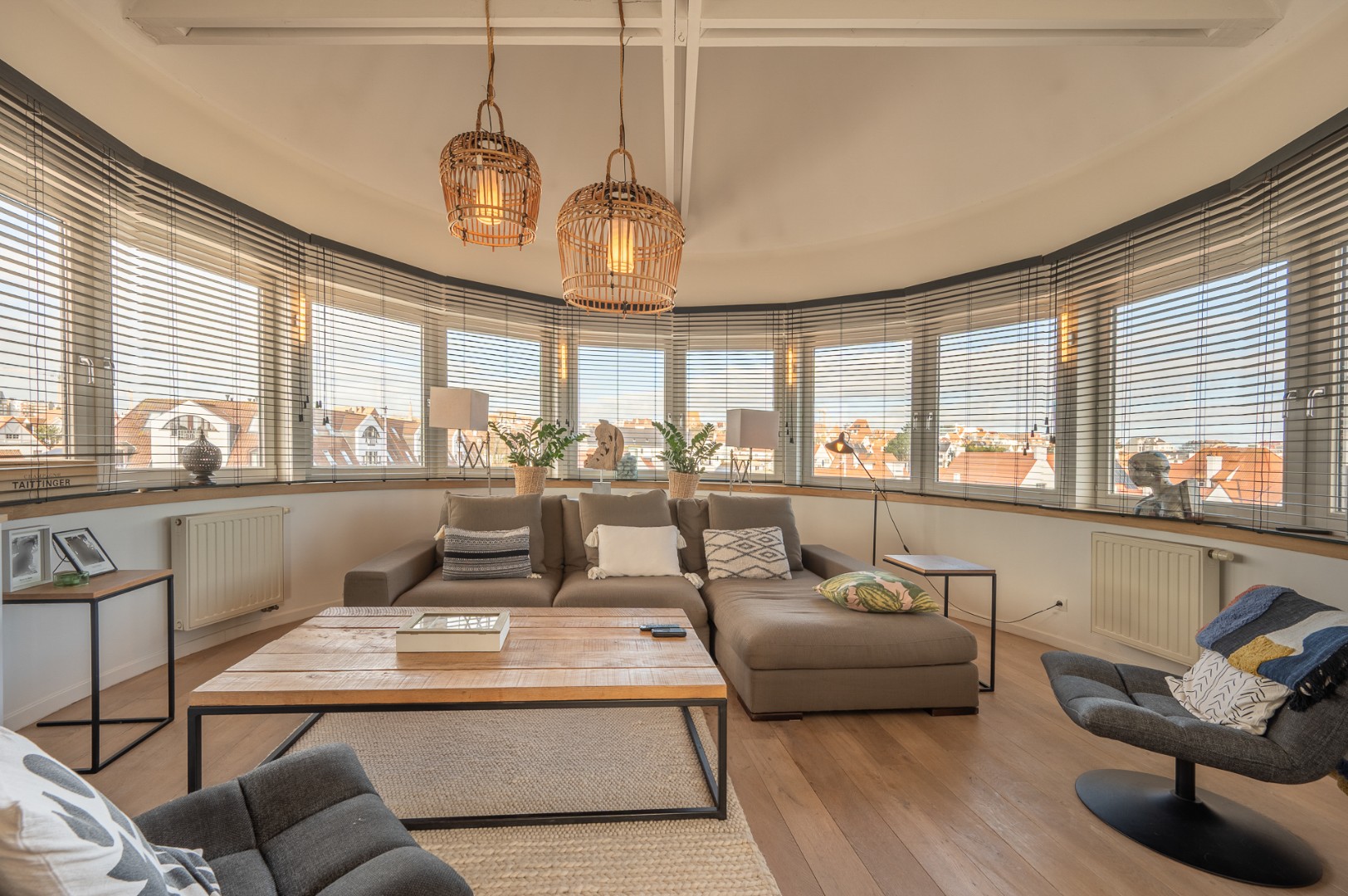 Exclusief dakappartement met panoramische zichten, op wandelafstand van de zeedijk in Duinbergen - photo 4